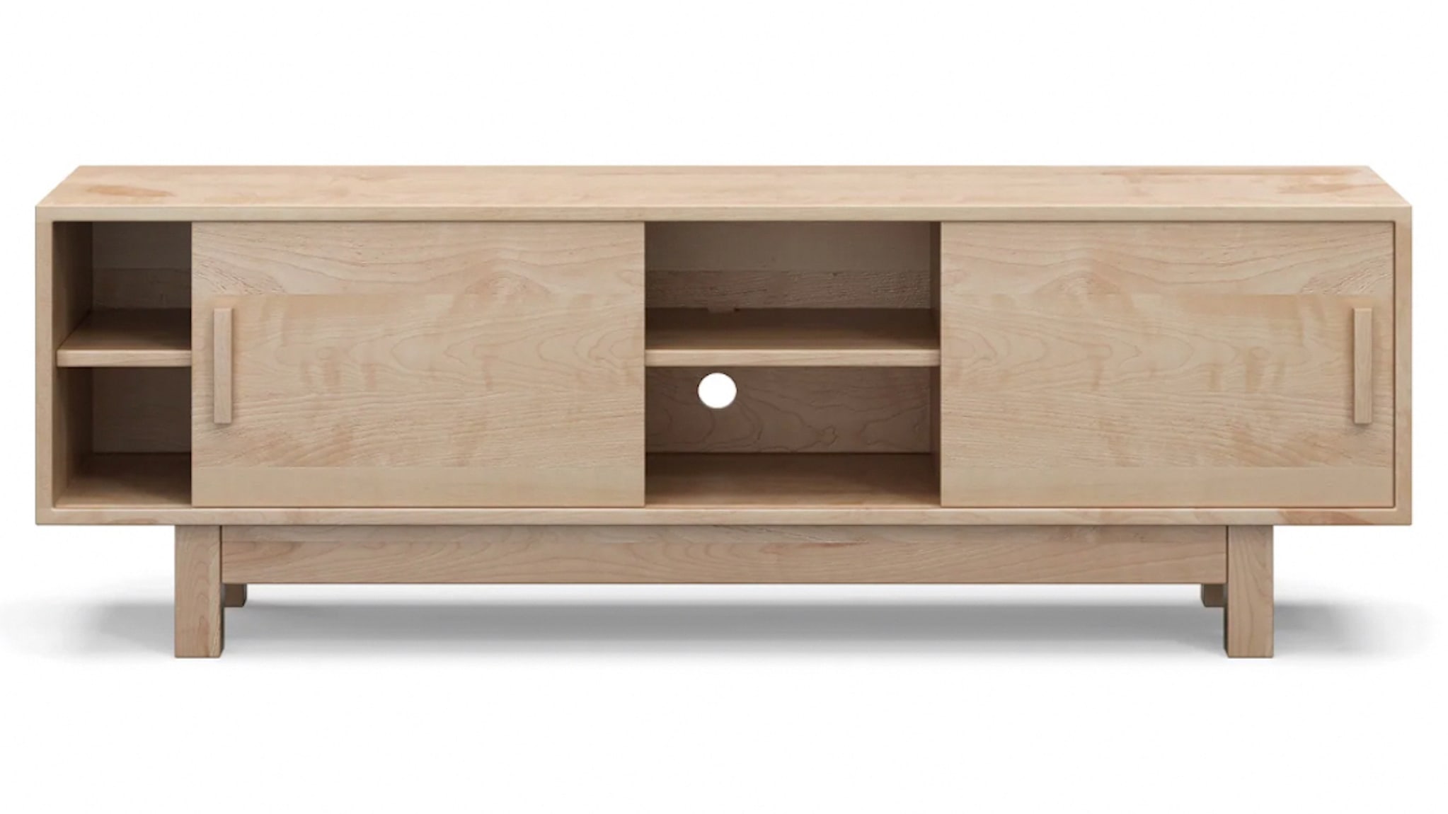 Bahut en bois blond, portes coulissantes, étagères visibles