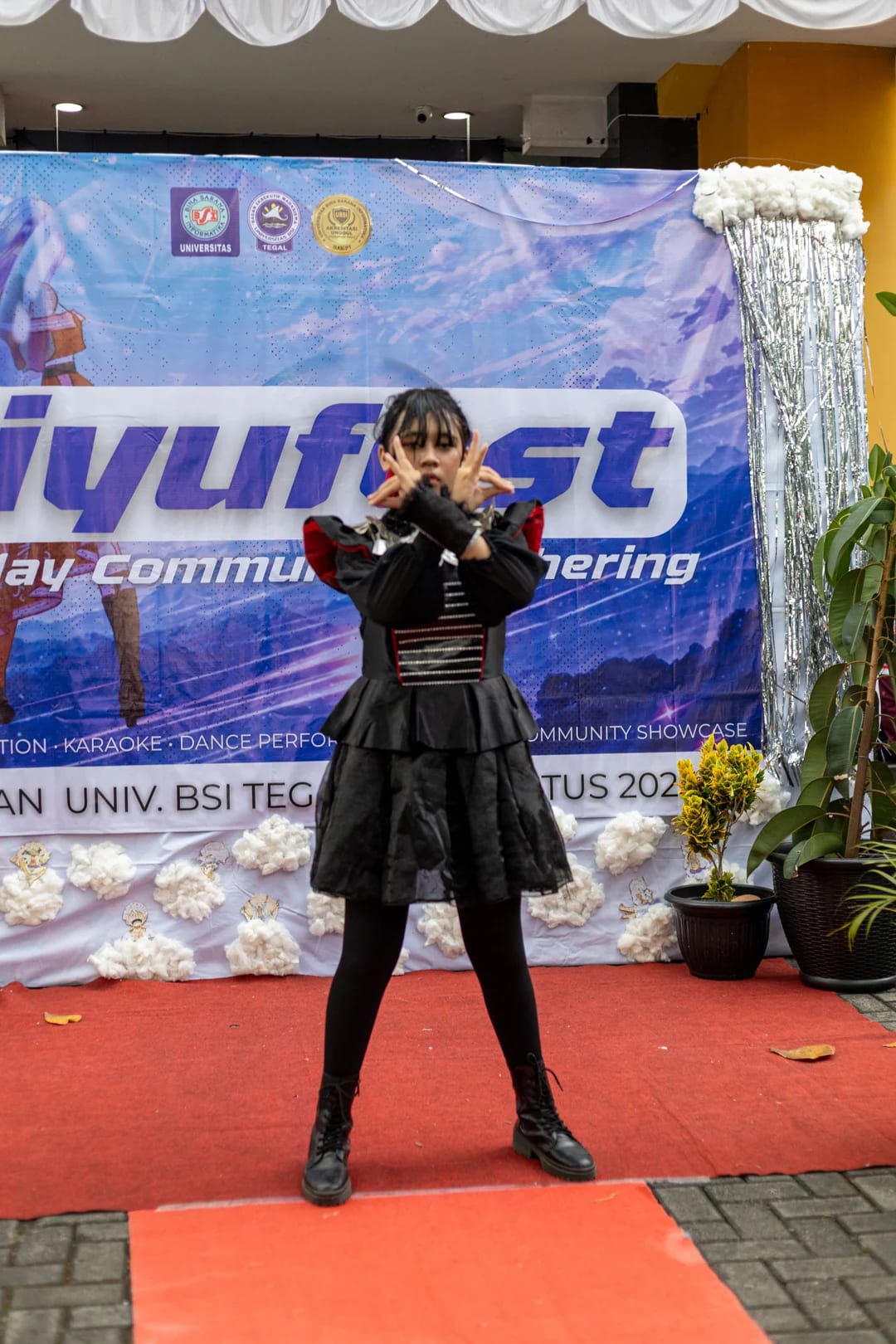 Galeri Foto 8