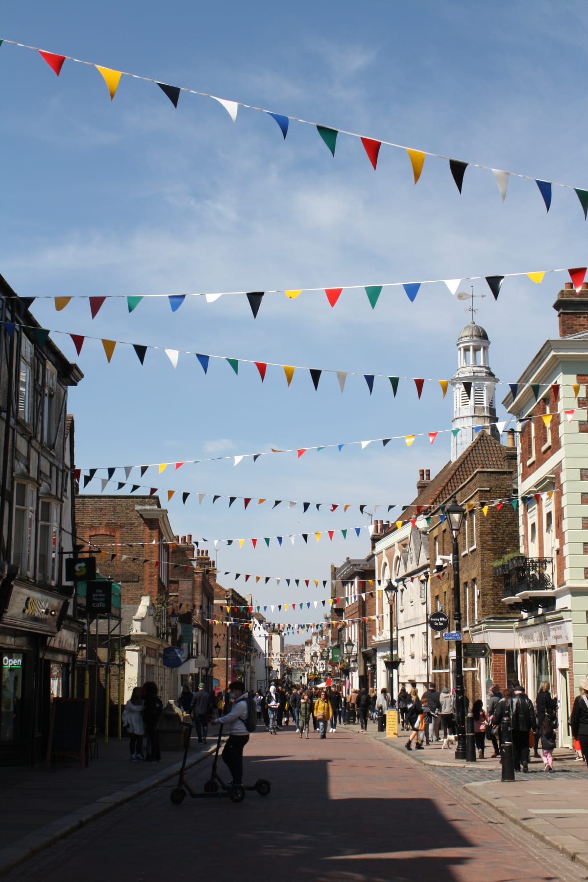Benjamin High Street