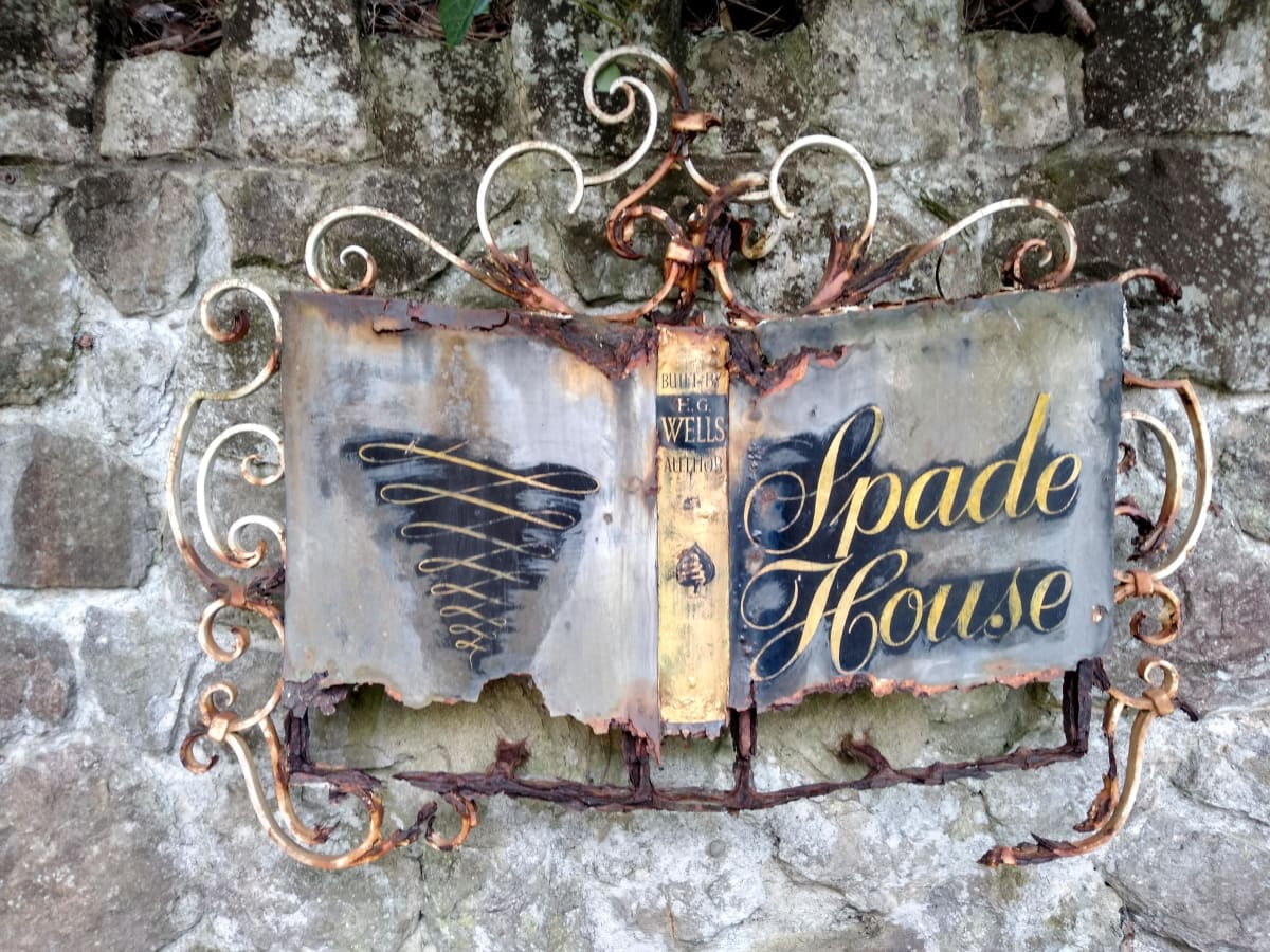Spade House, 2021