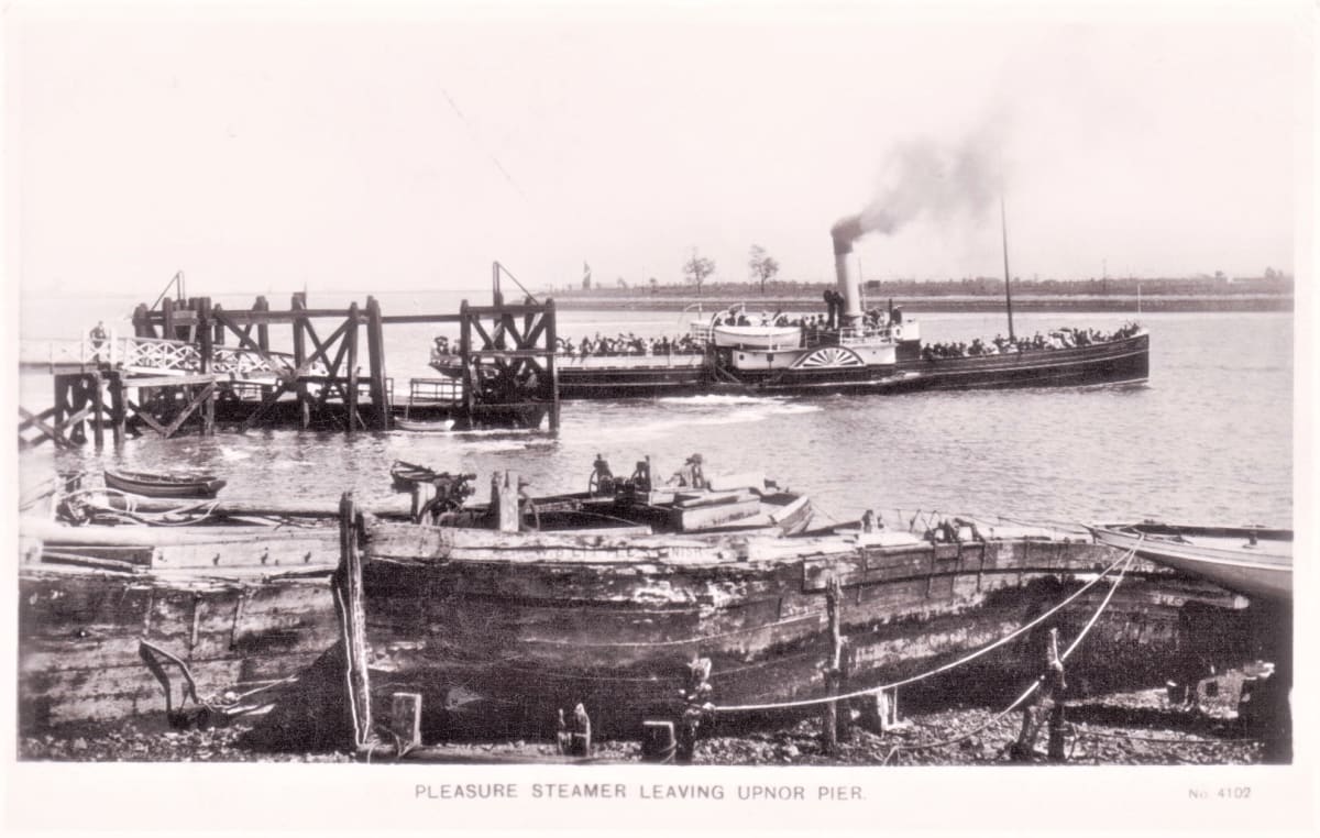 Upnor Pier, 1910