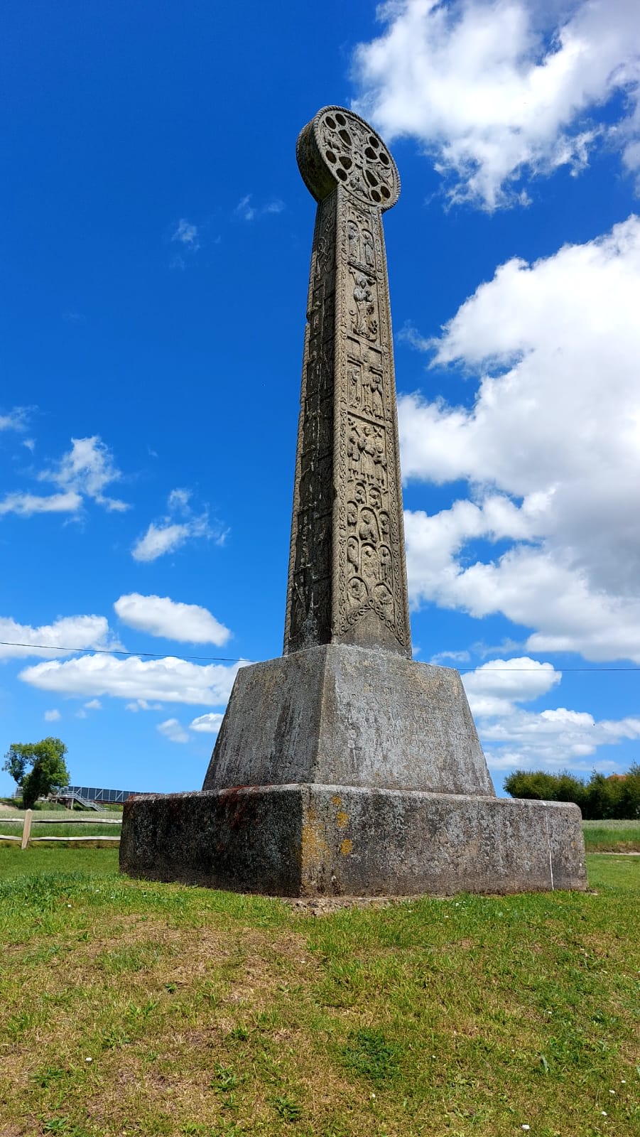 St Augustine Cross at Ebbsfleet