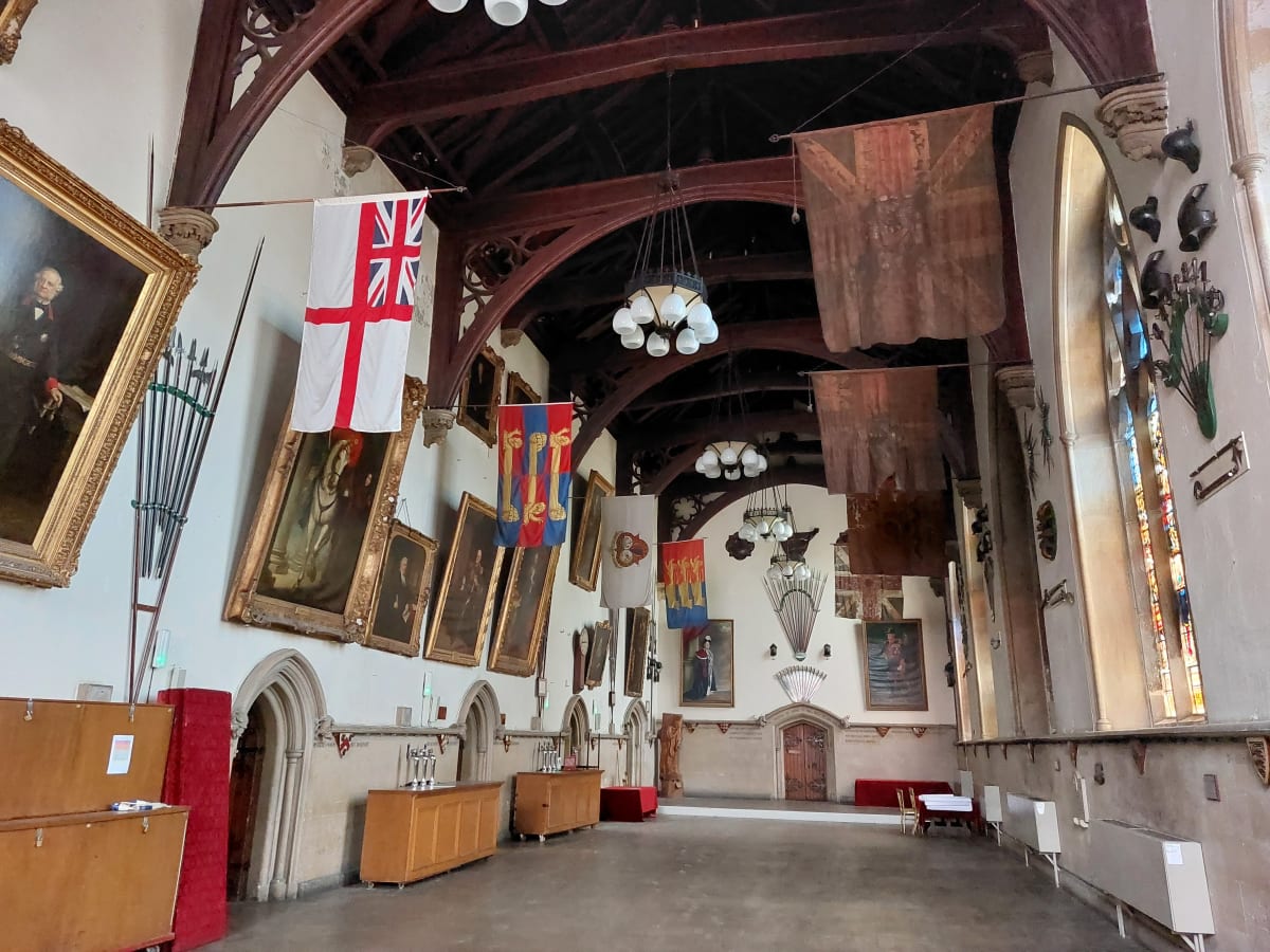 Stone Hall, Maison Dieu