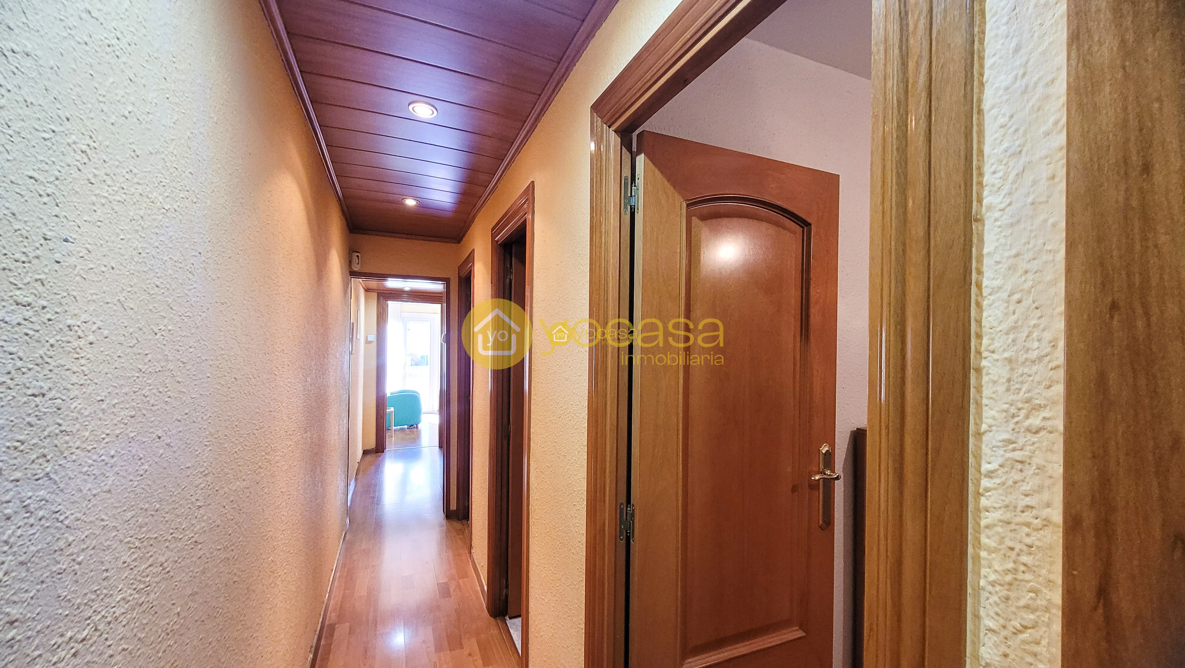 Piso acogedor y bien ubicado en Nou Barris, Barcelona. 