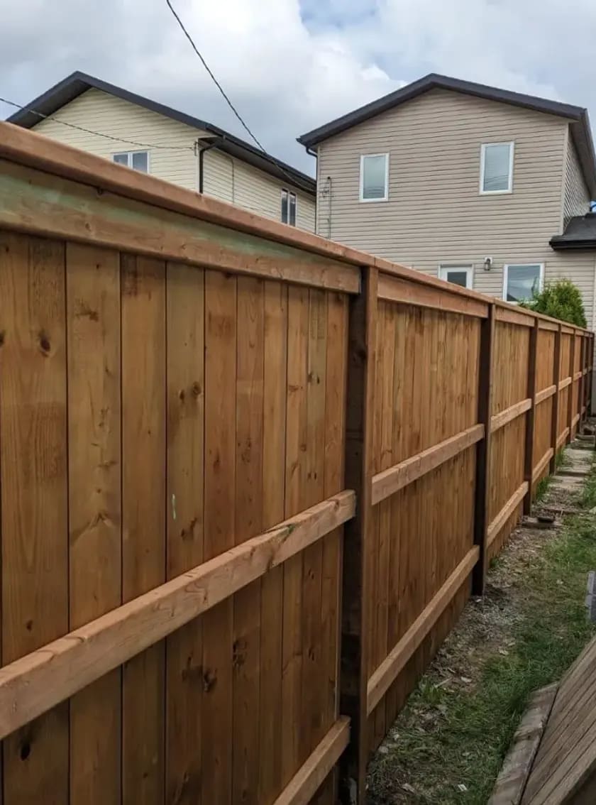 Cedar privacy fence installation in Edmonton