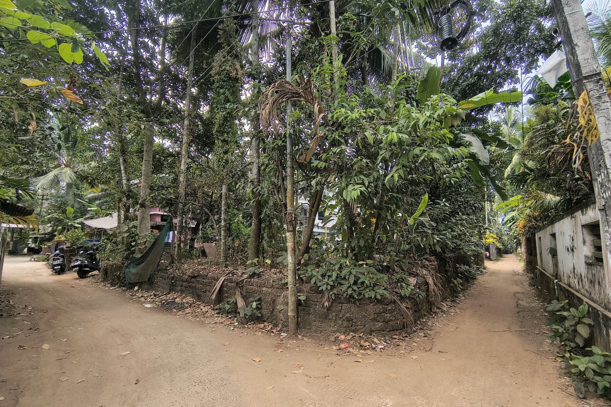 Residential Plot, Beypore