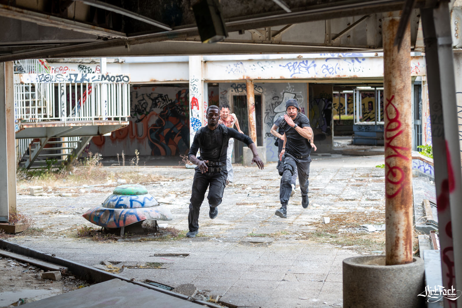 Crako — behind the scenes 23