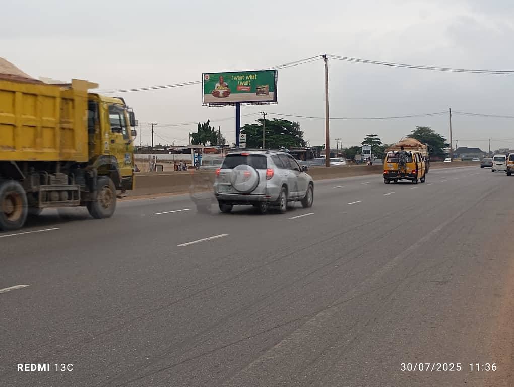Unipole Billboard Lagos Ibadan Expressway Facing traffic from Ibadan, Ogun State