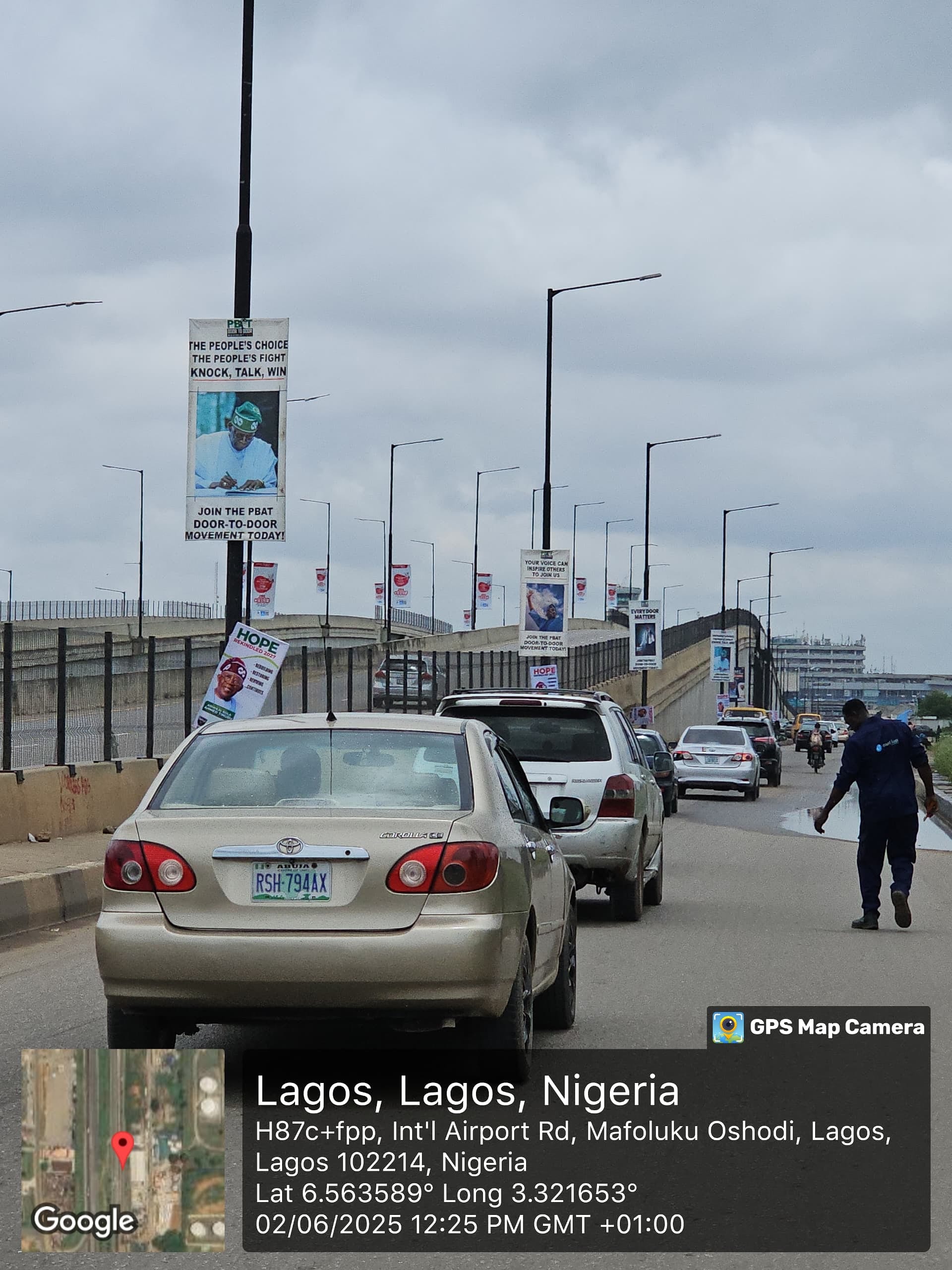 Lamppoles International Airport, From 7/8 busstop Towards Airport FTF Oshodi, Lagos