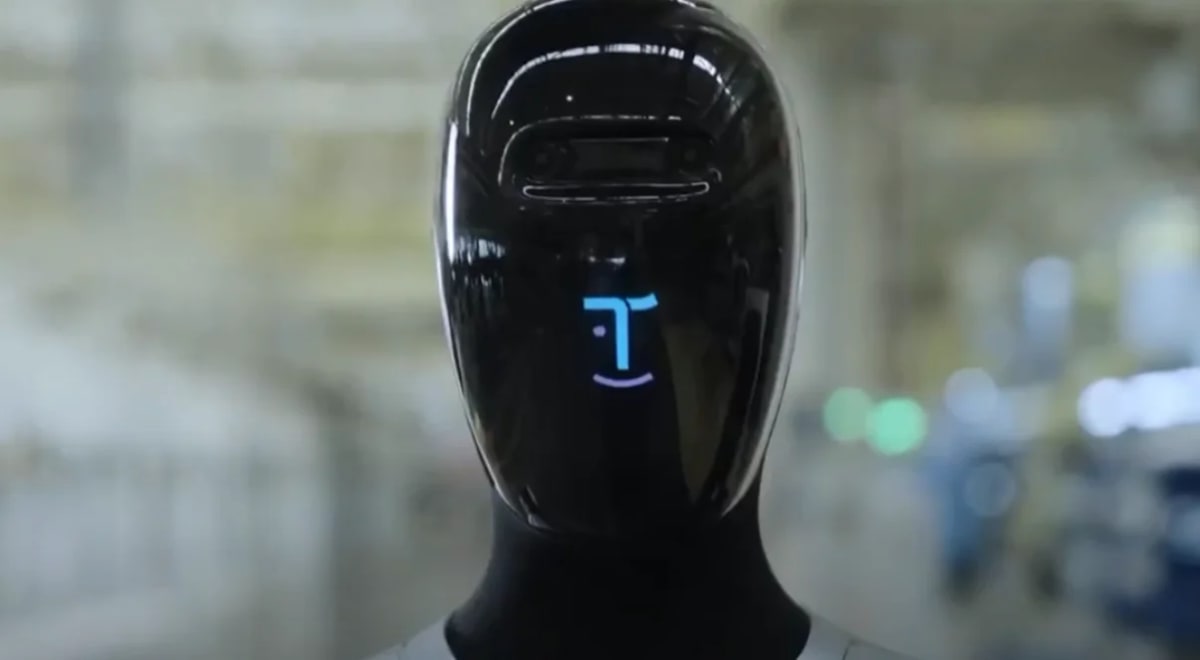 Primer plano del rostro del robot Walker S2