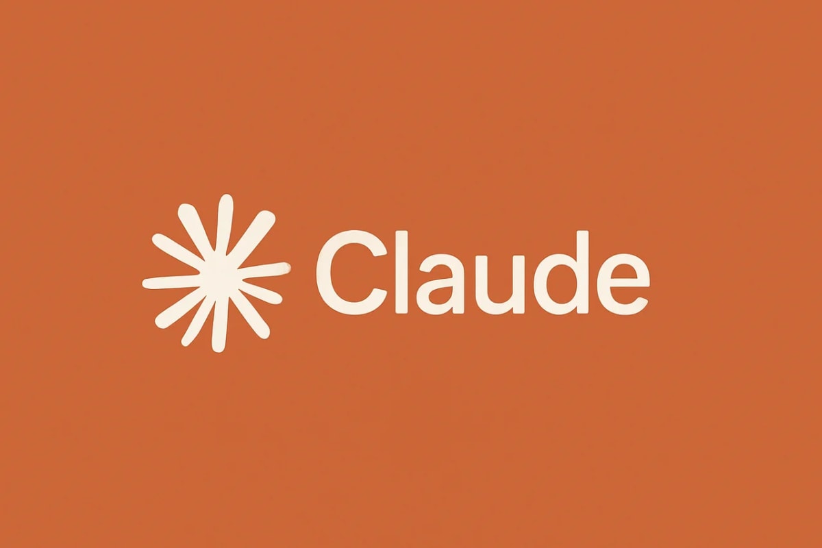 Logo Claude en color blanco sobre fondo anaranjado