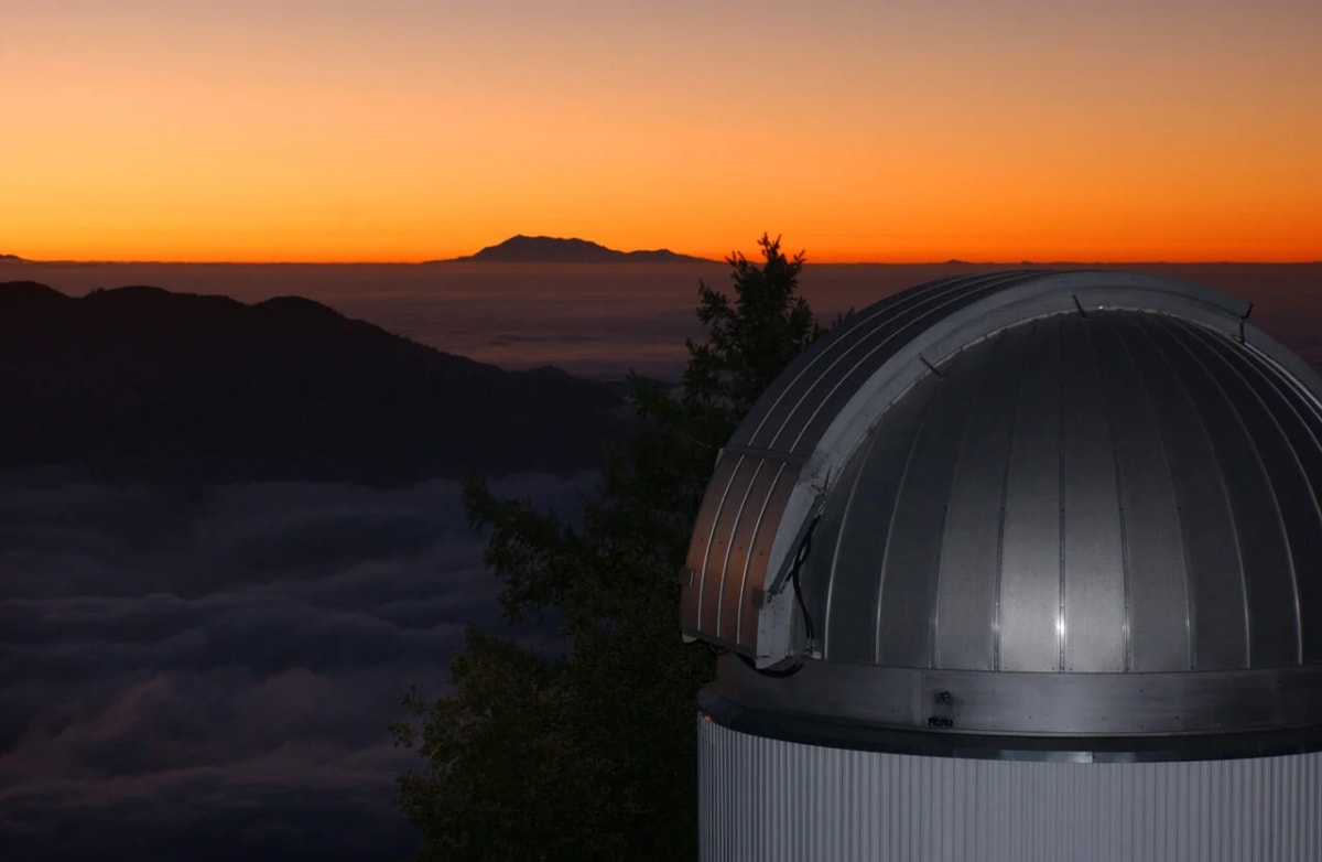 Conjunto CHARA para observación estelar