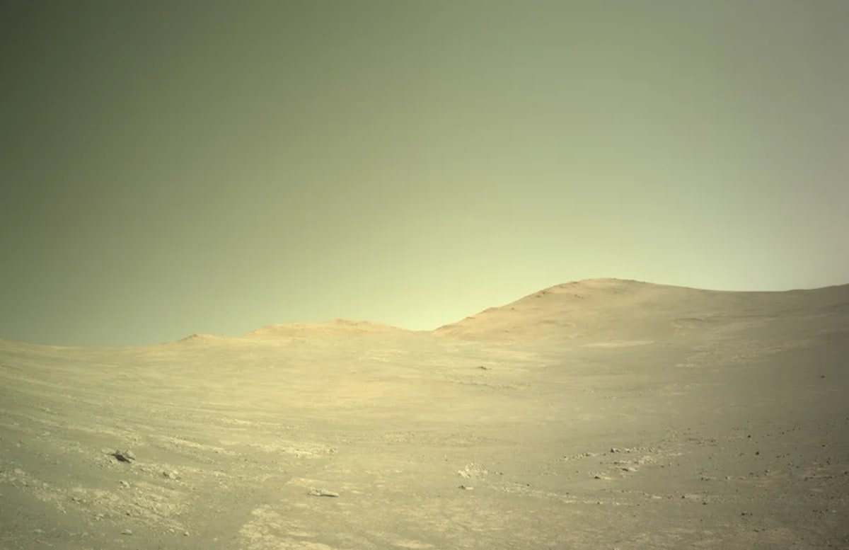 Imagen captada por el rover Perseverance en el área de trabajo Scotiafjellet en Marte, sol 1610 de la misión