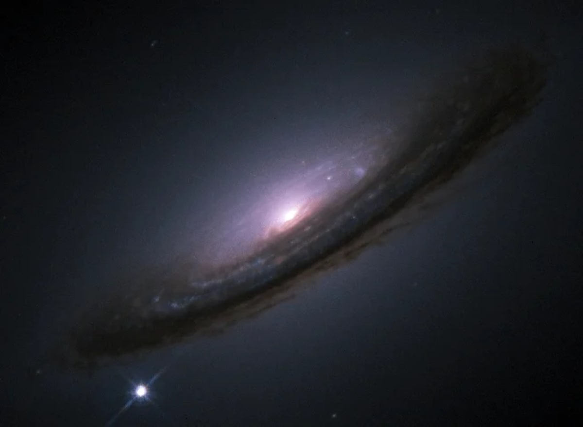 Supernova tipo Ia SN1994d visible en la galaxia NGC4526