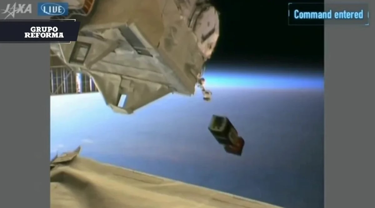 Despliegue del nanosatélite mexicano Gxiba-1 desde la Estación Espacial Internacional