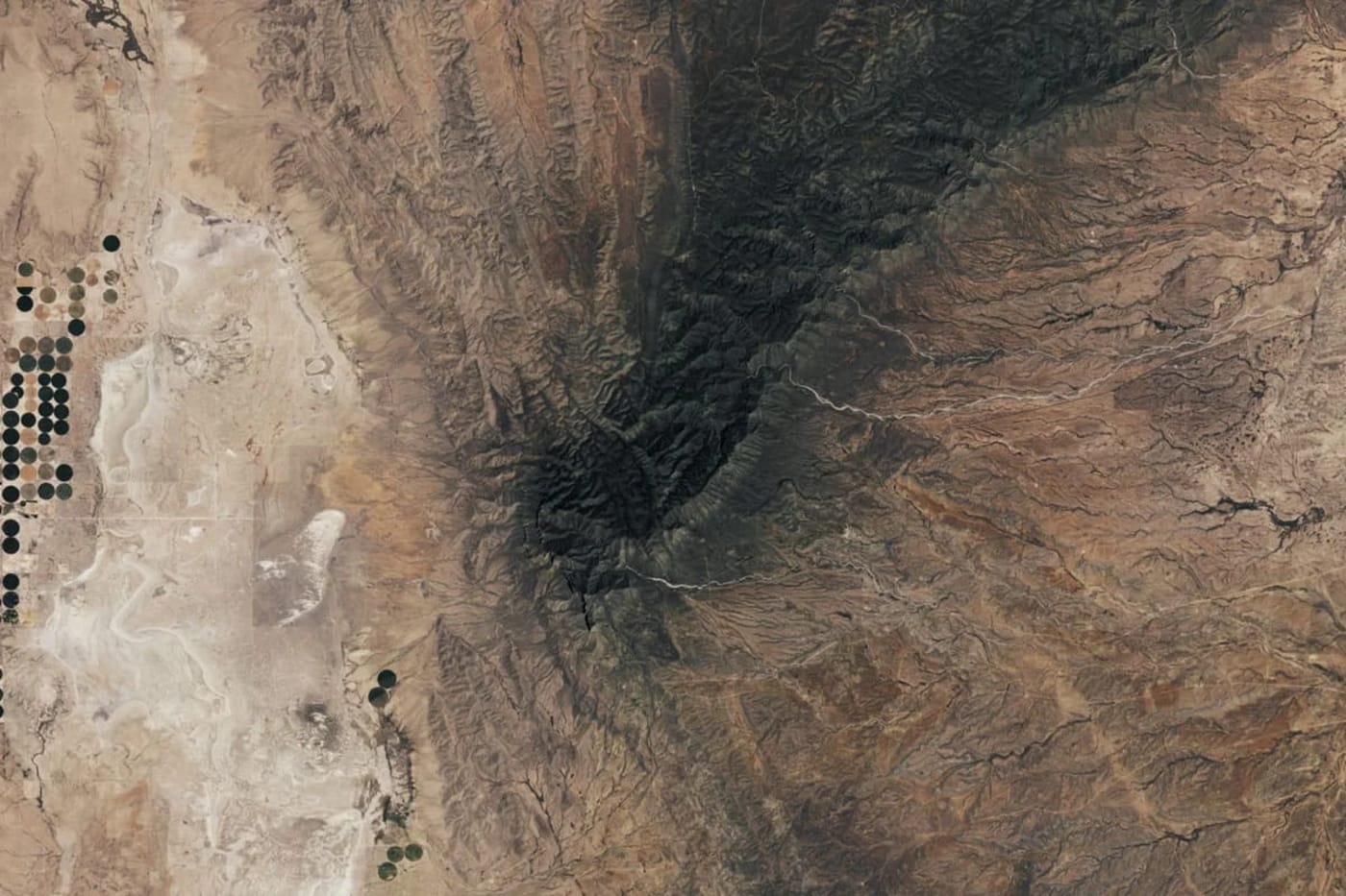 Vista satelital de las Montañas de Guadalupe en la frontera entre Texas y Nuevo México