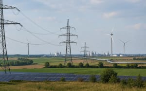 Torres eléctricas y energías renovables