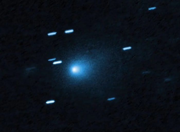 Imagen del cometa interestelar 3I/ATLAS captada por el telescopio Hubble mientras se aproximaba al Sistema Solar