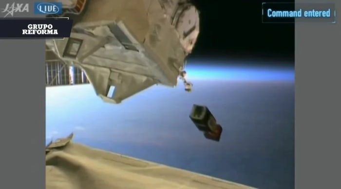 Despliegue del nanosatélite mexicano Gxiba-1 desde la Estación Espacial Internacional
