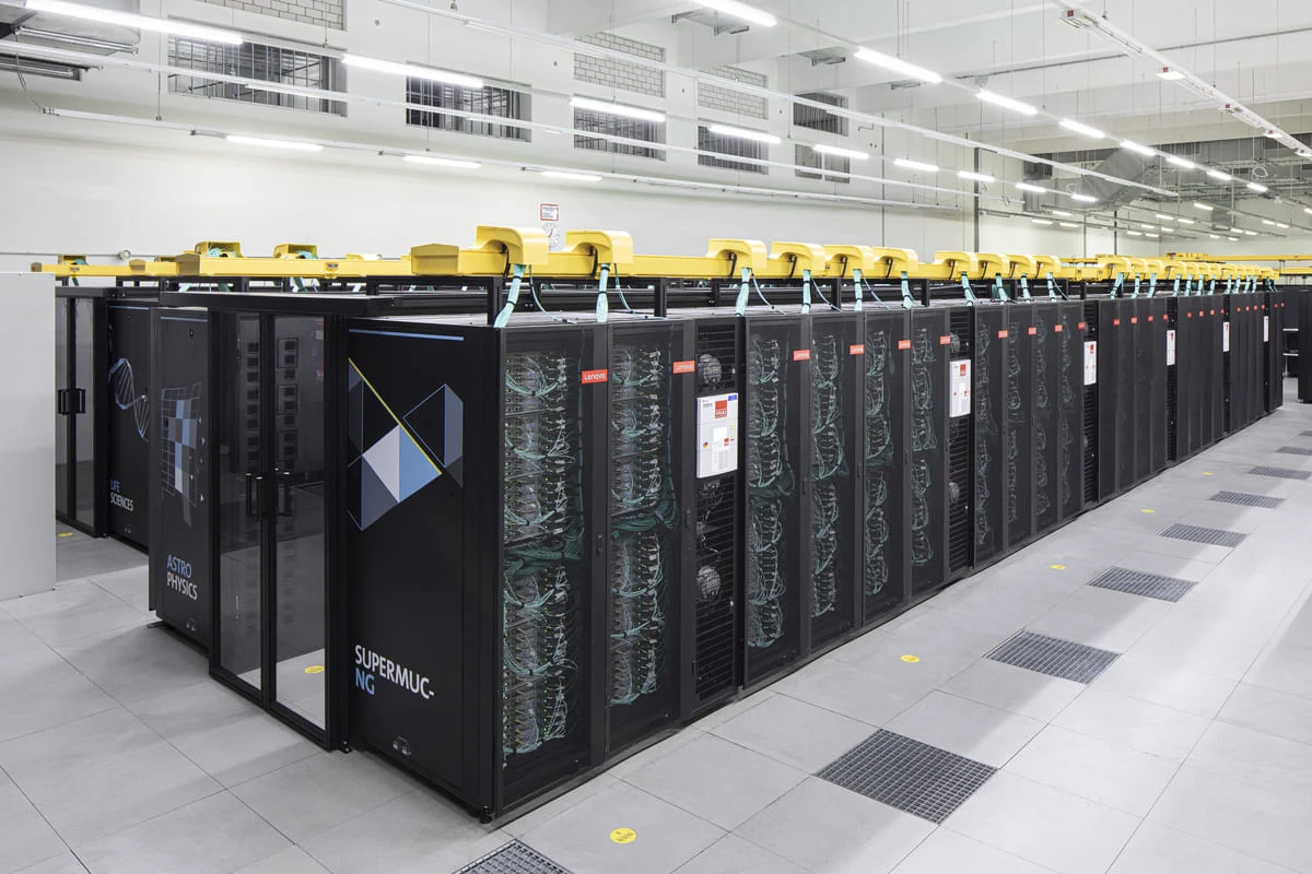 SuperMUC-NG en el LRZ