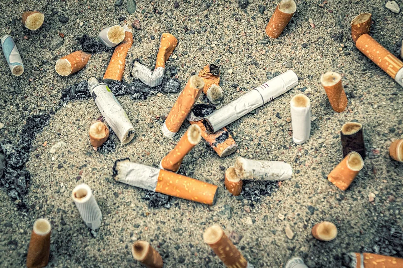 Colillas de cigarro en la array_intersect_assoc