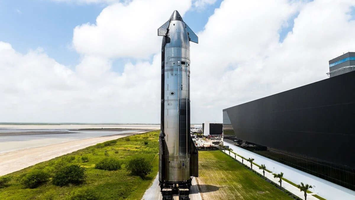 Cohete Starship de SpaceX en posición vertical