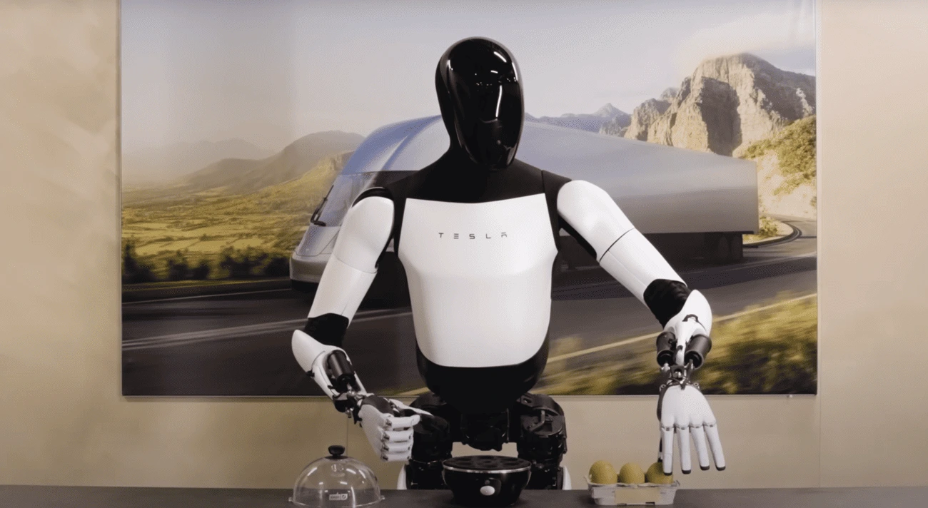 Optimus de Tesla manipulando objetos domésticos