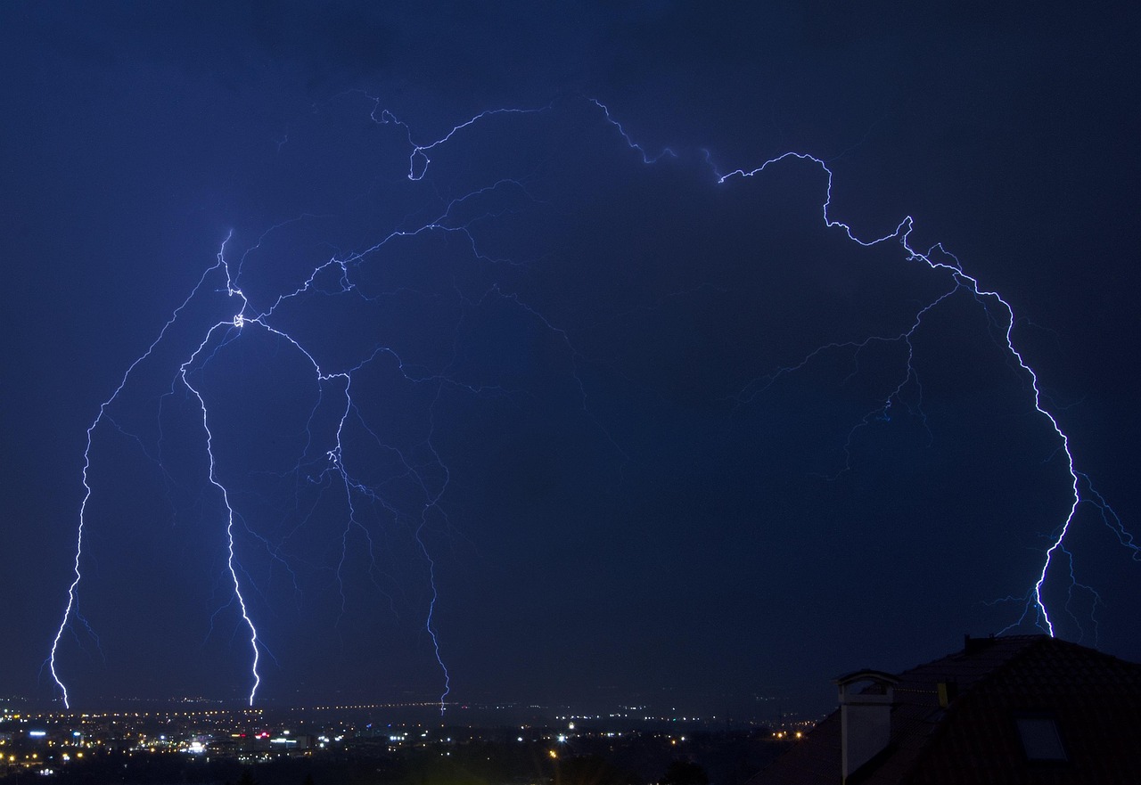 Tormenta eléctrica