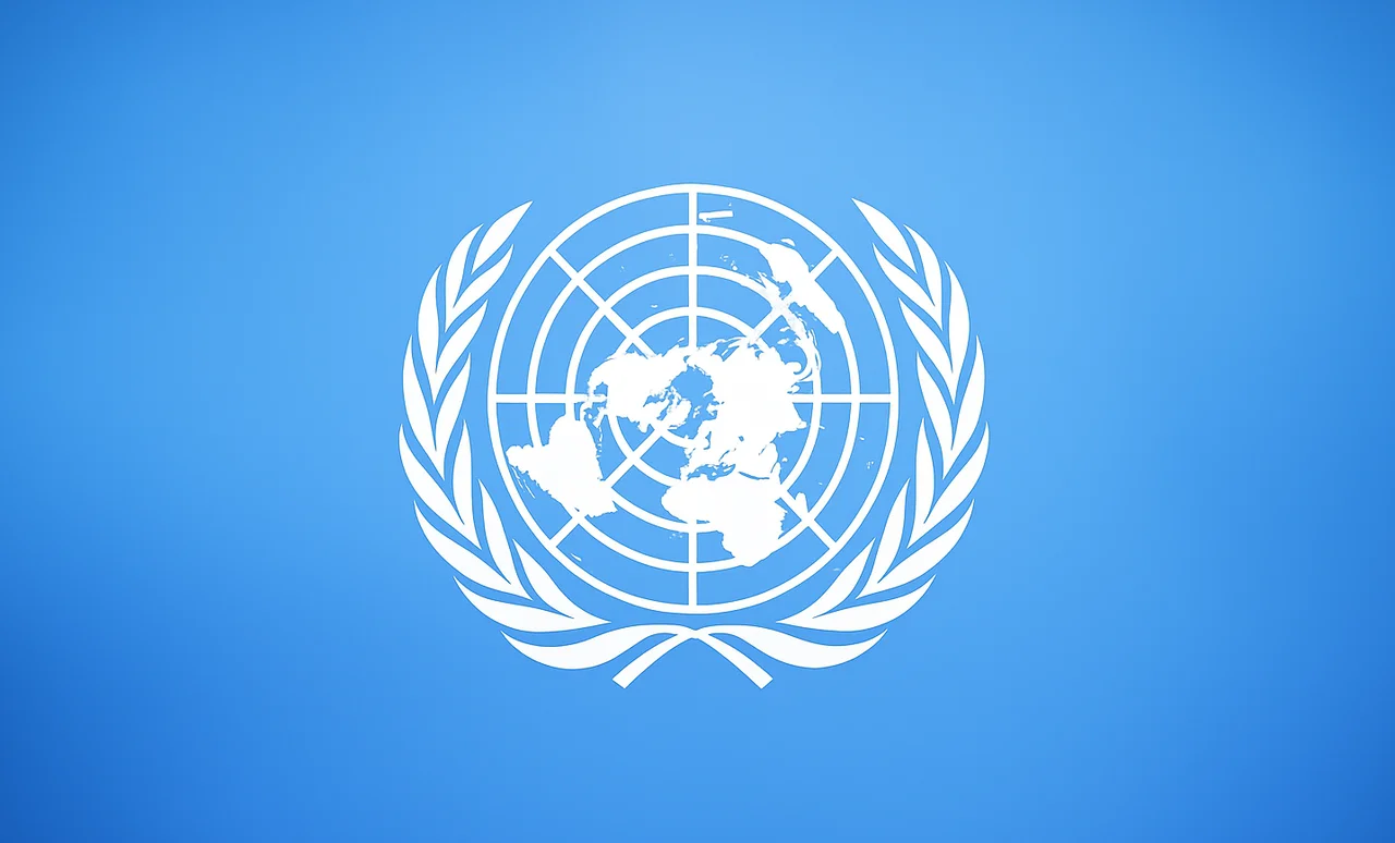 Emblema oficial de la ONU en el centro sobre un fondo azul desenfocado que transmite solemnidad y neutralidad diplomática