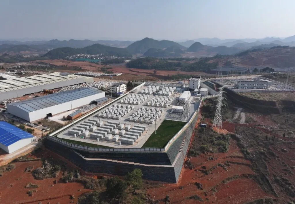 Vista aérea de la estación Baochi en Yunnan