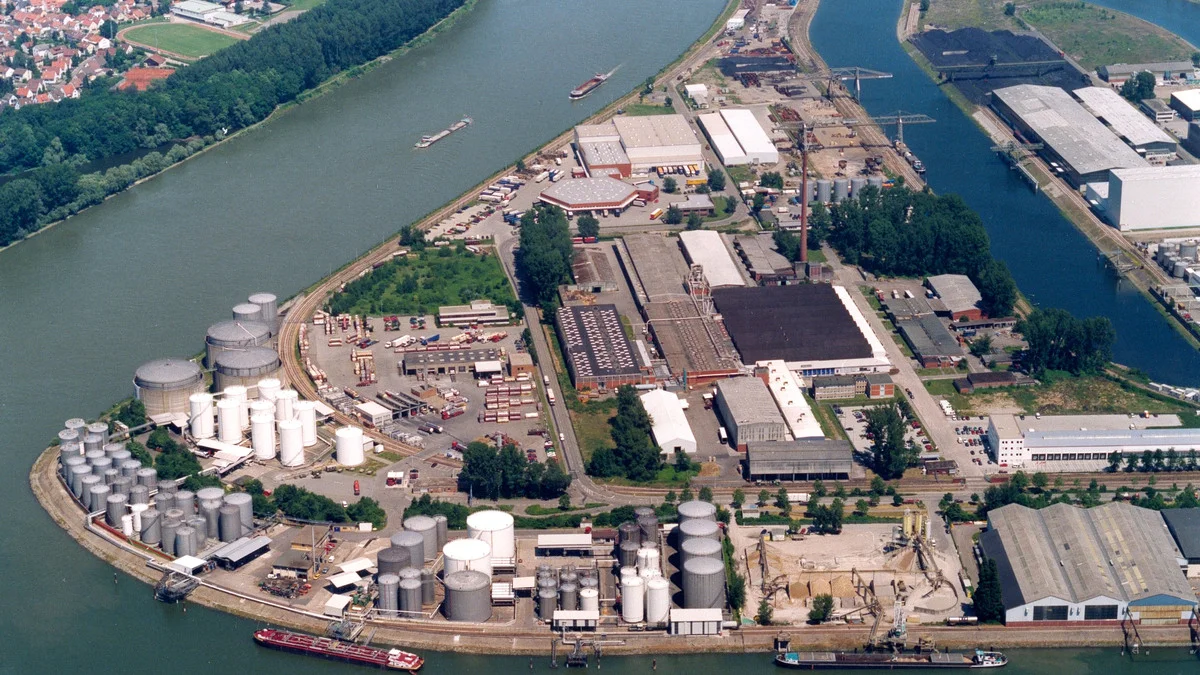 Planta piloto en Mannheim para la mezcla flexible de combustibles y el seguimiento del ahorro de CO2