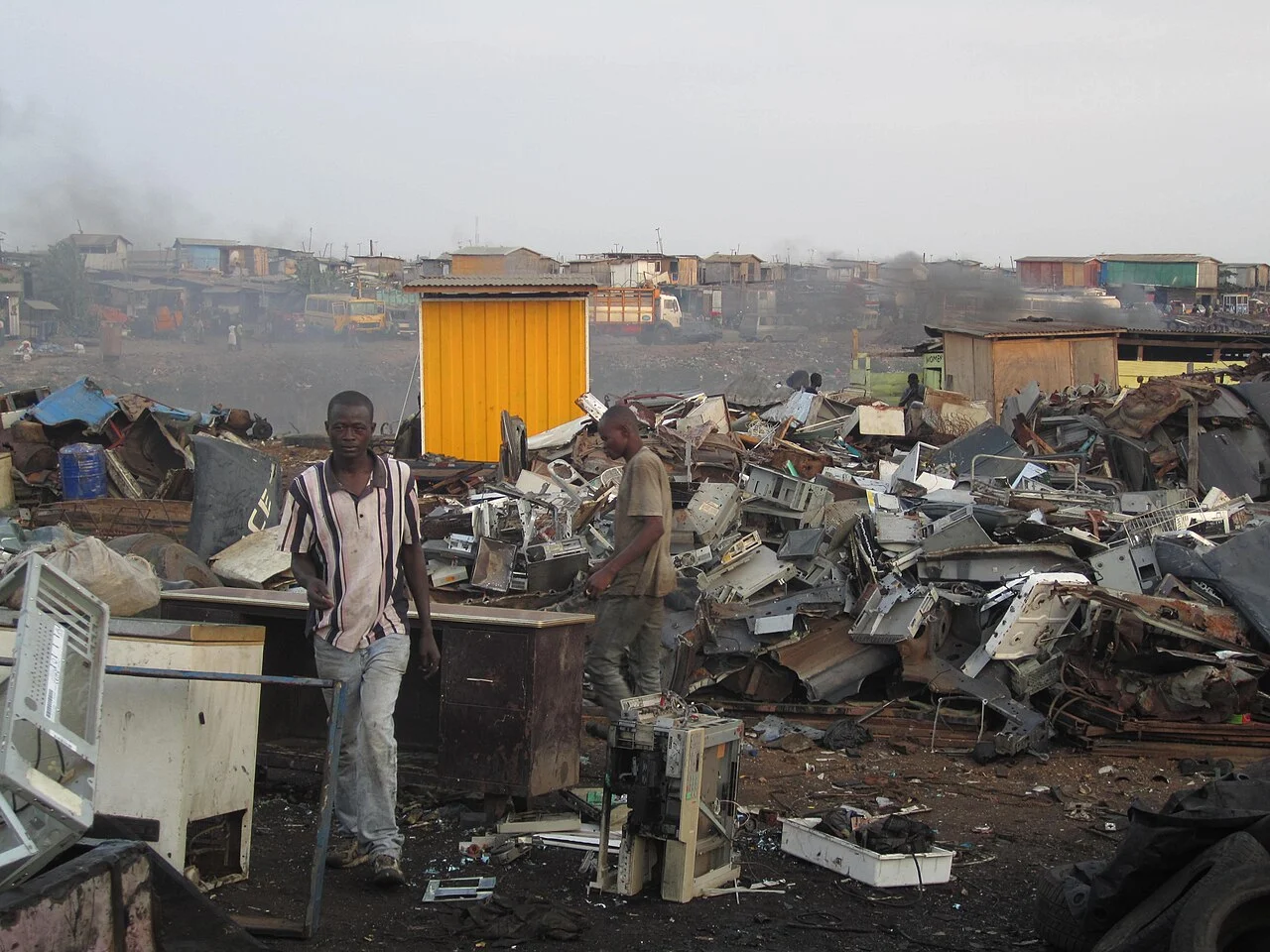 Vertedero electrónico de Agbogbloshie