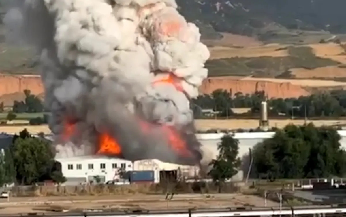 Incendio industrial en Azuqueca de Henares