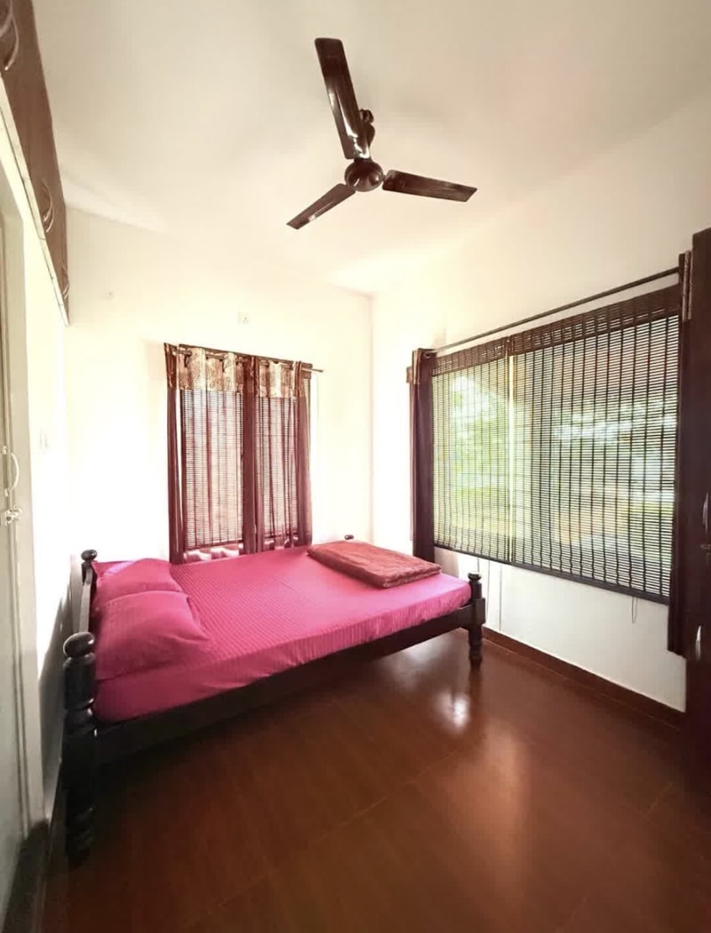 Hills view Farmhouse - Photo 11