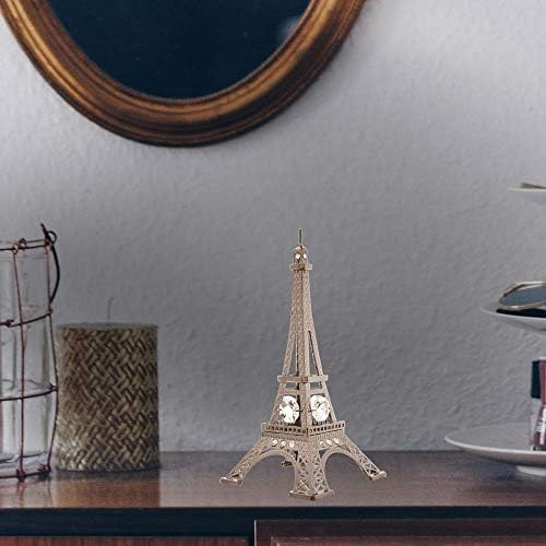 Vue 4 de Tour Eiffel En Metal