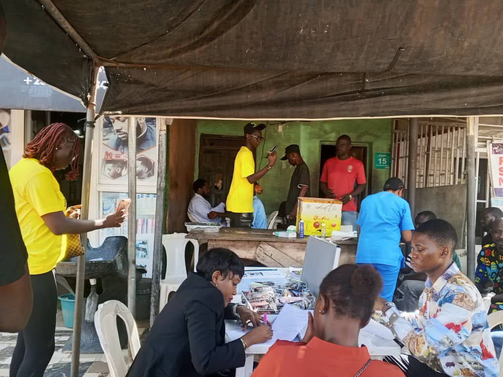 Foundation outreach supplies for community medical support