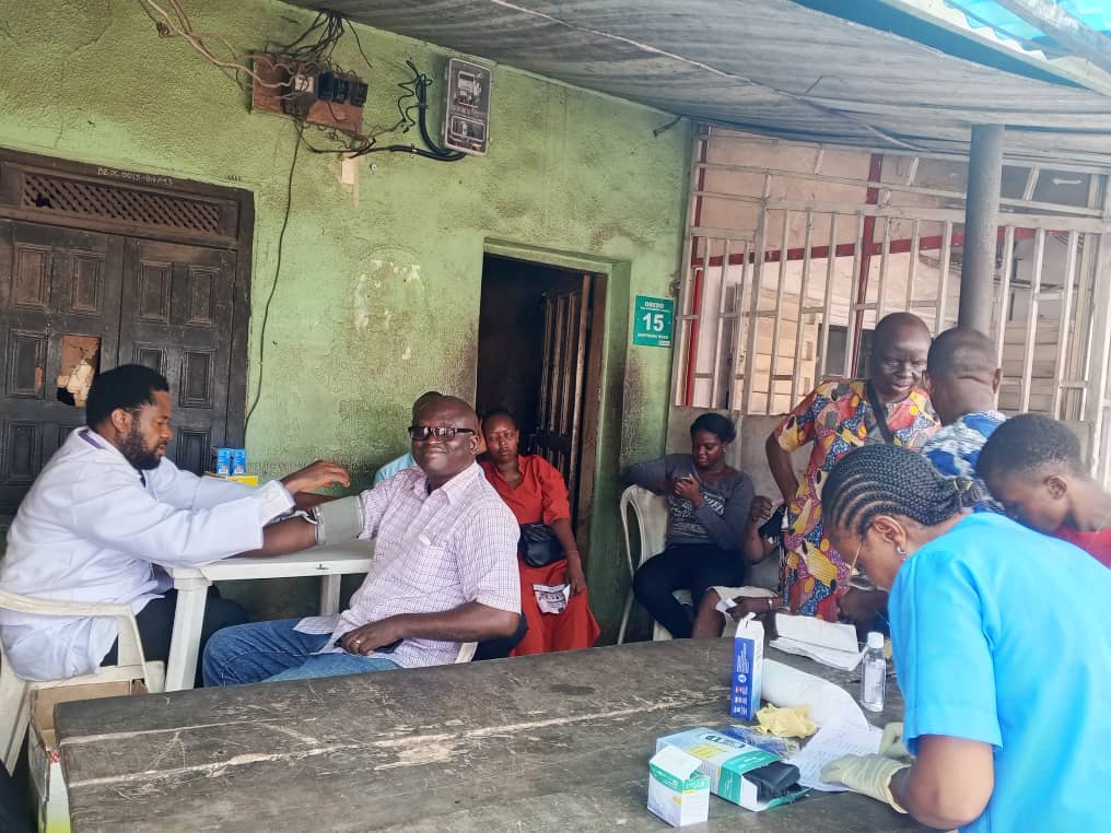 Outreach moment from the foundation's basic medical support programme