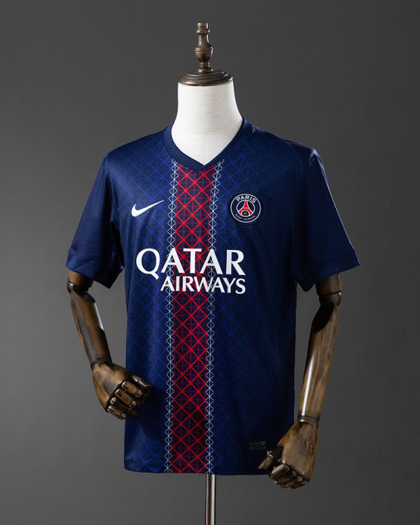 Camisa Paris Saint Germain Casa 2025-2026 Torcedor