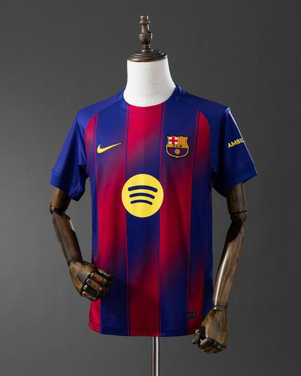 Camisa Barcelona Casa 2025-2026 Torcedor