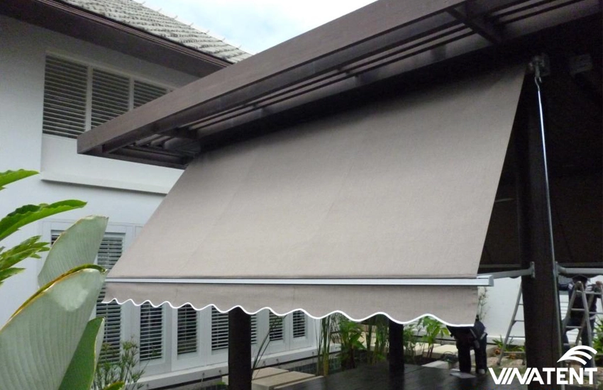 Garage sun/rain cover