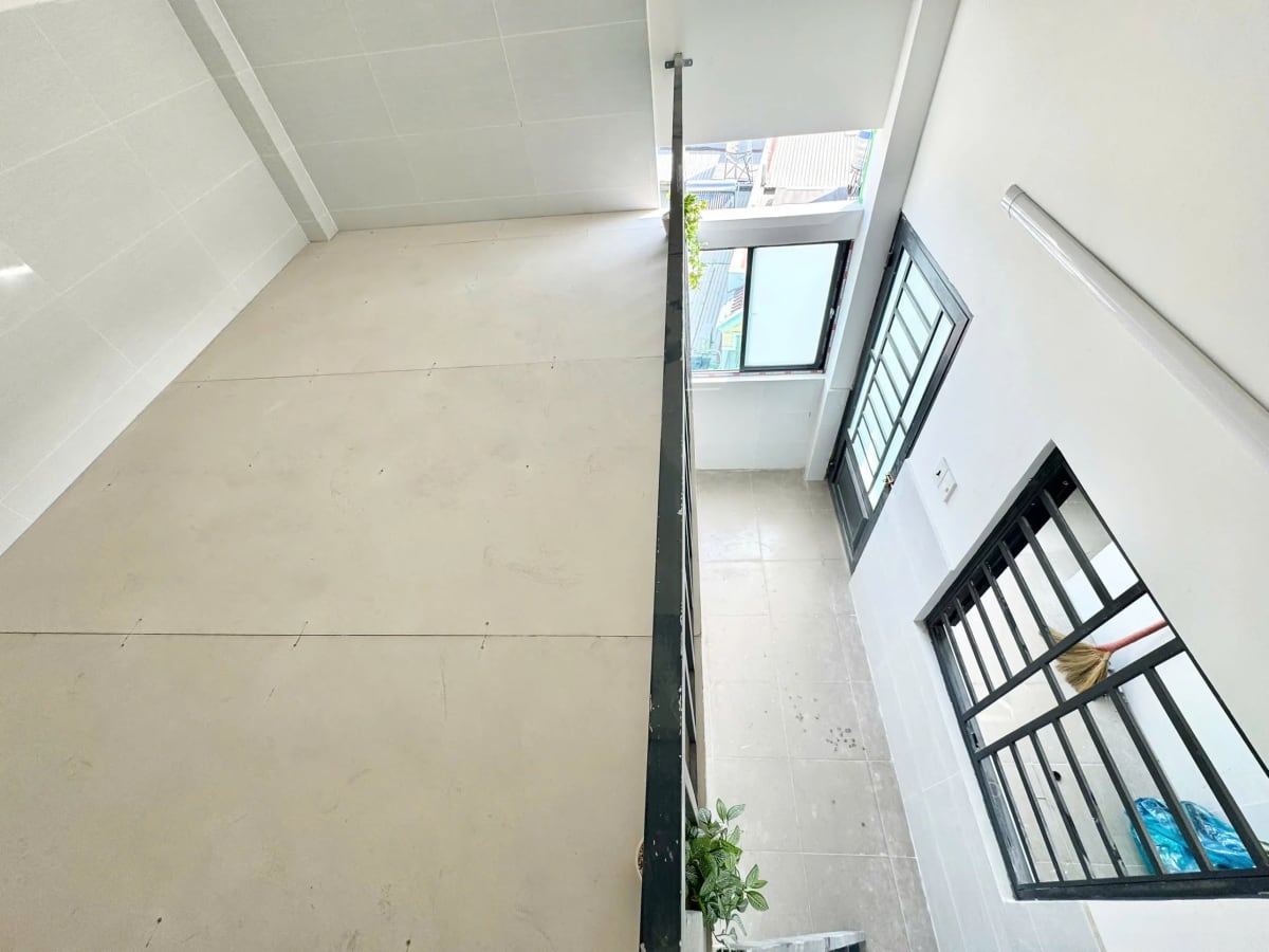 Phòng P14 - 8