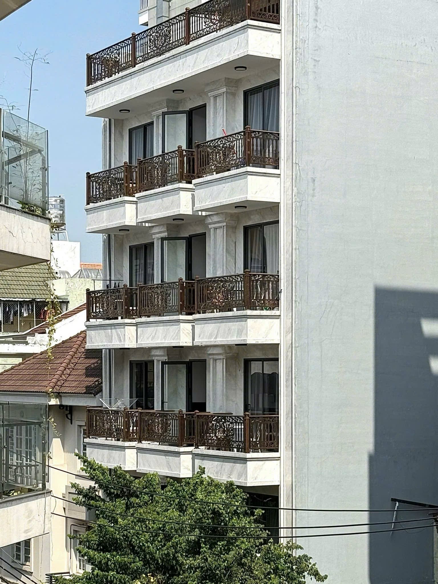 202 - 1