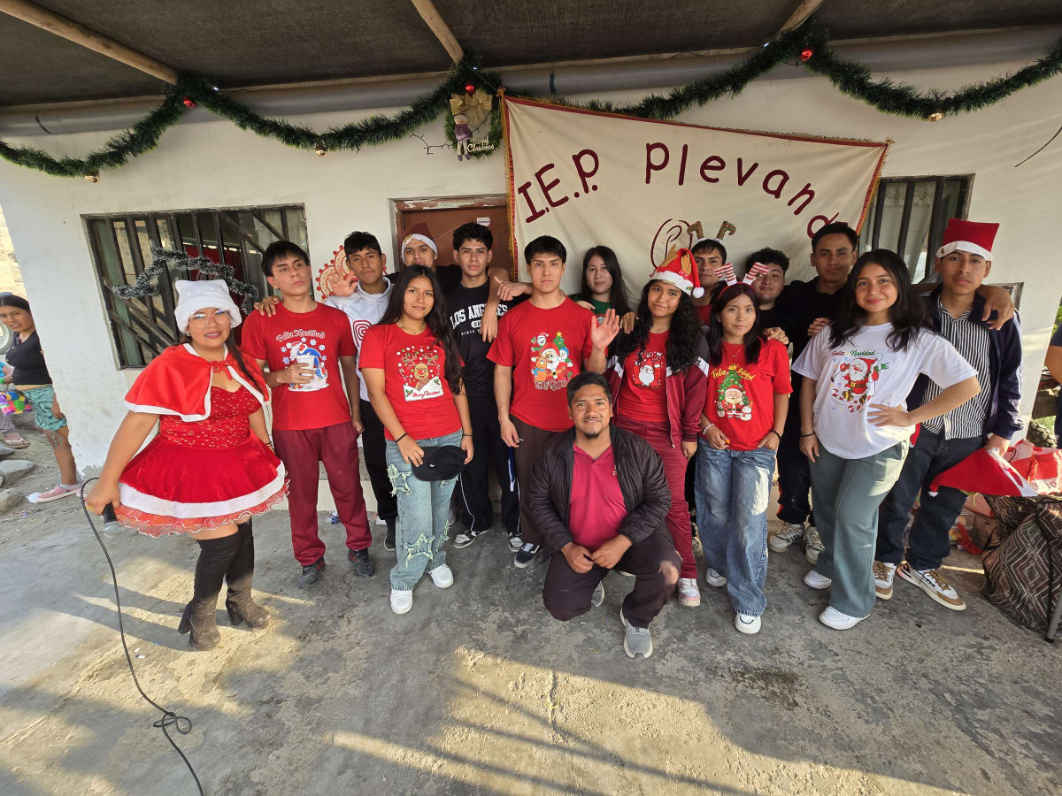 Compartir navideño 2025