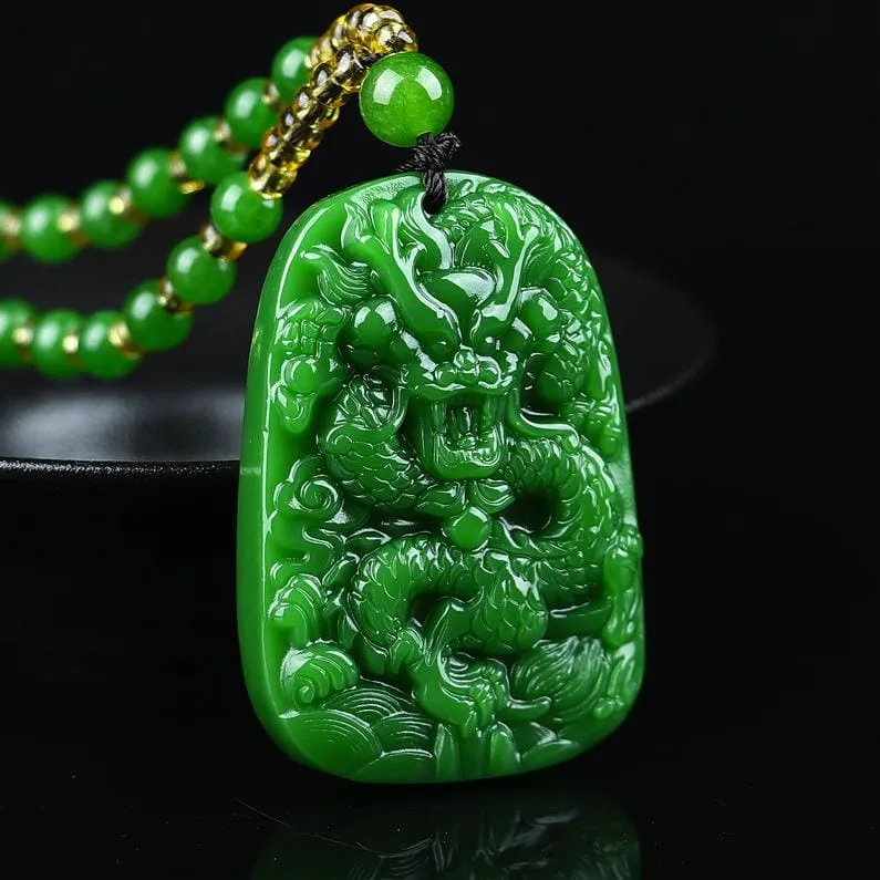 Kalung Batu Giok Naga Hijau Utama
