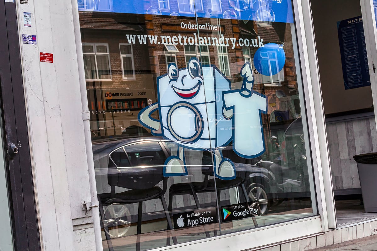 5terence Meghani Official Metro 30 - Metro Laundrette & Dry Cleaners