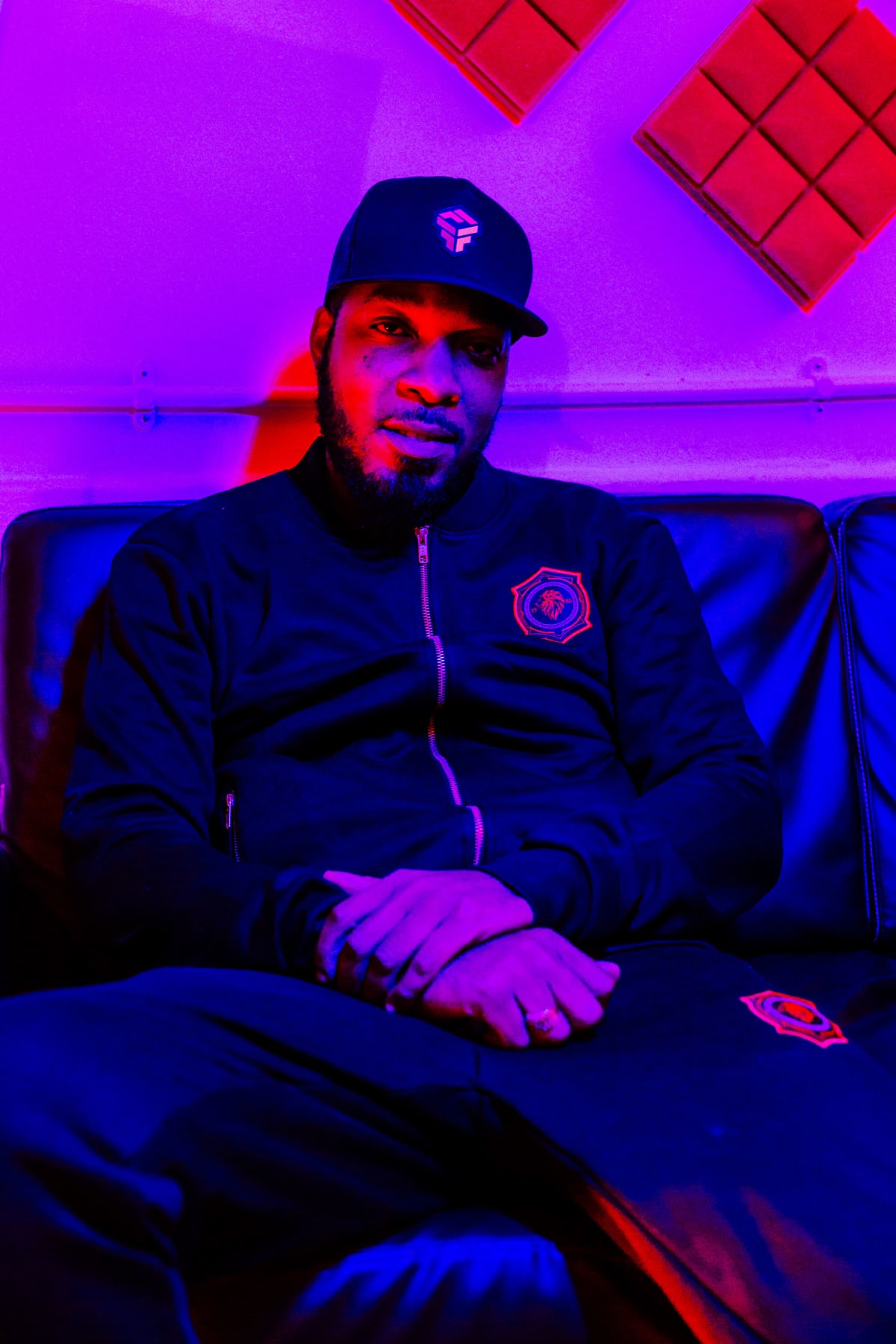 Krazy Media LKC 021047 - London Kings Clothing