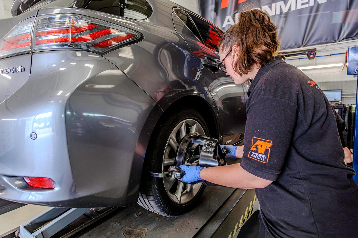 15 Automotive Marketing Statistics 2026: Key Insights for UK Dealers