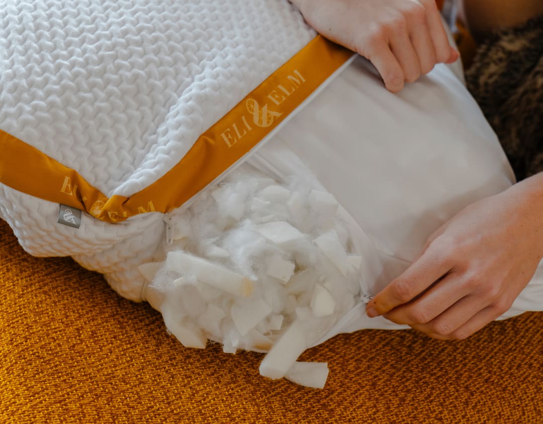 Pillow Showing memory foam Fill