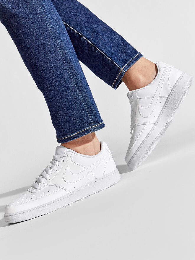 Nike - Secondary Image
