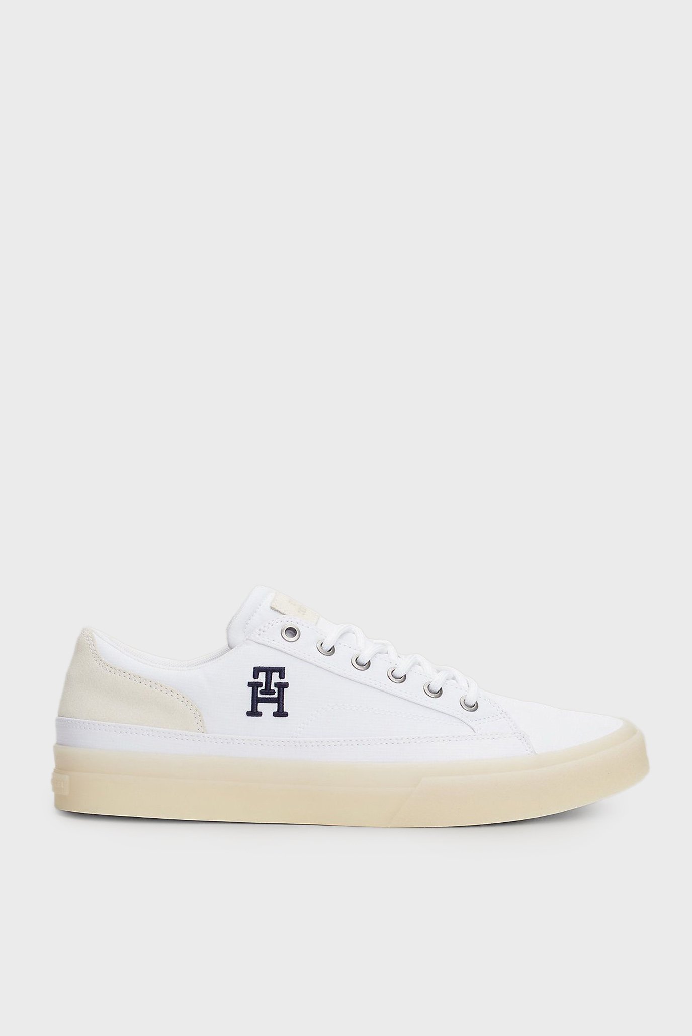 TOMMY HILFIGER  - Secondary Image